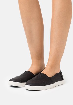 TOMS, Chaussons - black
