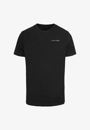 Juodas trumpa rankovė T-shirt, pagamintas iš medvilnės, su mažu, šviesiai mėlynu "DYSTOPIA" logotipu kairėje krūtinės pusėje. Paprastas dizainas.