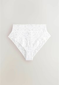 Thumbnail Image 8