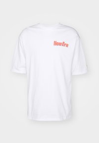 New Era GRAPHIC TEE - Camiseta estampada - white
