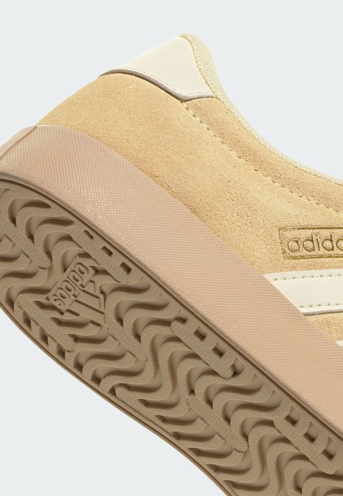 adidas SPORTSWEAR - Trainers - orange tint warm vanilla gold metallic — photo 6