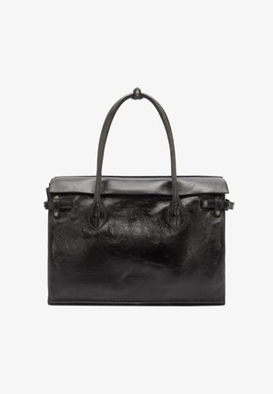 Czarna skórzana torebka o gładkiej, błyszczącej teksturze, z dwoma solidnymi uchwytami i detalami zamka błyskawicznego. Minimalistyczny design w prostokątnym kształcie.