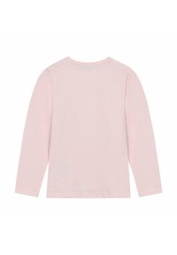 Langarm-T-Shirt in hellrosa aus weichem Stoff, mit gerafften Details an den Schultern und einem runden Halsausschnitt.