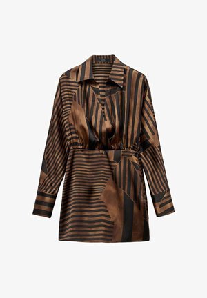 Pitkähihaista ruskeaa satiinimekkoa mustilla geometrisilla raidoilla, kauluksellinen pääntie ja vyötäröä korostava malli.