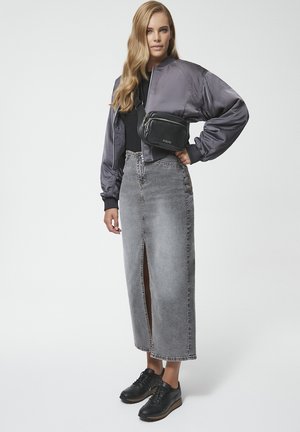 RYŁKO Sneakersy niskie