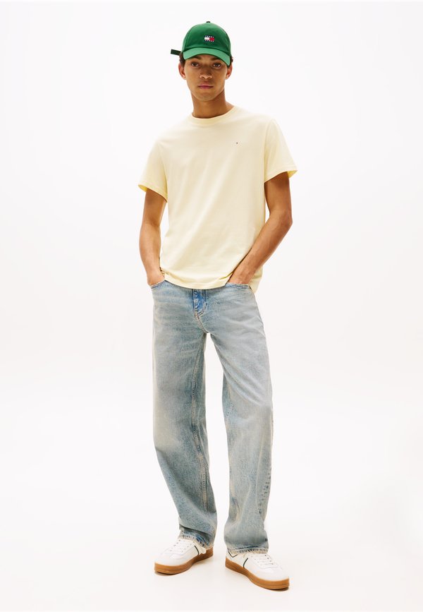 SLIM LINEAR CHEST TEE  - Basic T-shirt - custard cream4