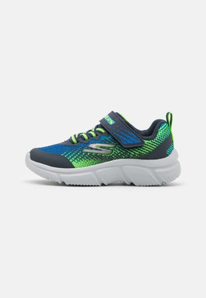 GO RUN 650 UNISEX - Neutral running shoes - navy/lime