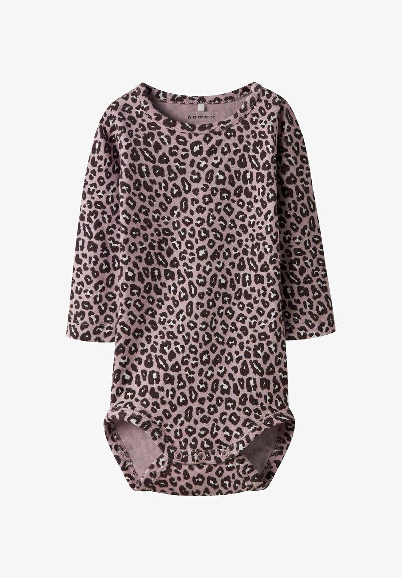 Leopardų rašto ilgomis rankovėmis body iš minkštos mauve medžiagos. Yra spaudimo mygtukai apačioje, apvalus iškirpimas ir subtili tekstūra.
