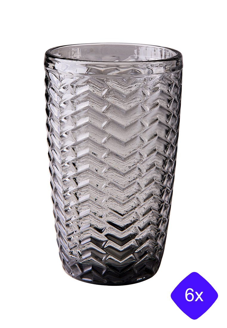 Transparentes Gläser mit einem strukturierten Zickzackmuster, zylindrischer Form und einer glatten Oberkante. Sechserpack.