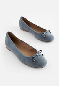 Next WIDE FIT FOREVER COMFORT ROUND TOE - Klassischer Ballerina - blue