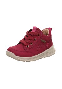 Rosa Ledersneaker mit strukturierten Akzenten, runder Zehenpartie, Schnürverschluss und einer gepolsterten Gummisohle mit einem Diamantmuster.