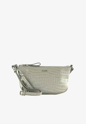 Grijs nepleer clutch met krokodillen-embossing, met een ritsluiting, afneembare strap en metalen logo accent aan de voorkant.