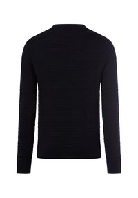 Schwarzer Longsleeve-Pullover mit strukturiertem Strickmuster, von hinten auf einem weißen Hintergrund gezeigt.