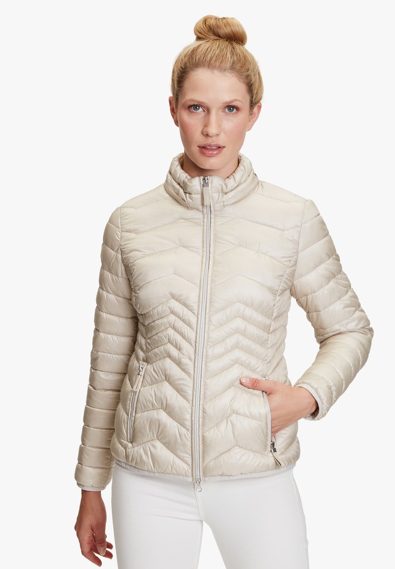 Damen Leichte Jacken | Betty Barclay Winterjacke beige - MS17496 Damen Leichte Jacken | Betty Barclay Winterjacke beige - MS17496