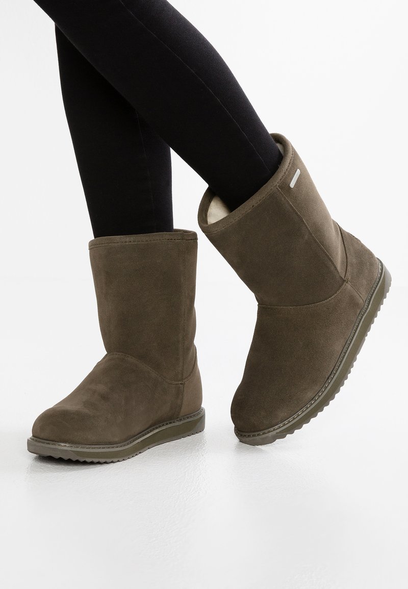 EMU Australia PATERSON CLASSIC LO - Snowboots - millitary green