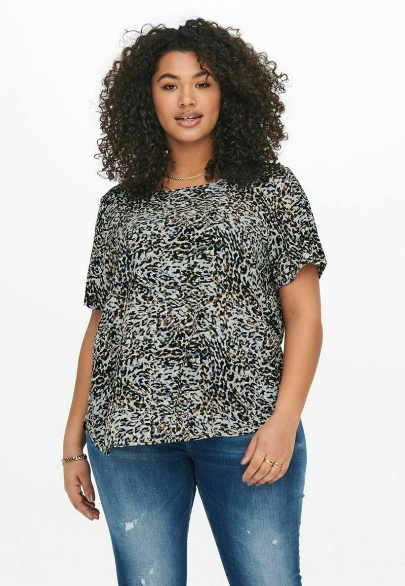 ONLY Carmakoma CARVICA LIFE  - T-shirt med print - cloud dancer