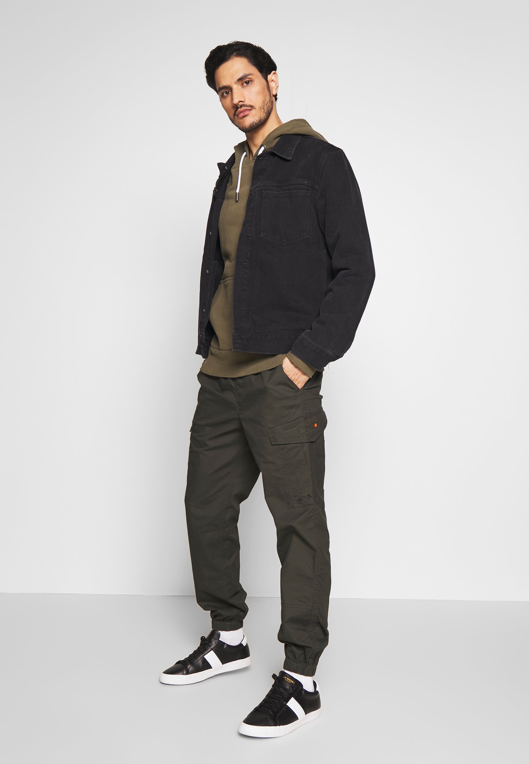 Herren Kapuzenpullover Herren Kapuzenpullover