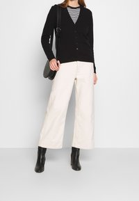 United Colors of Benetton Kofta - black