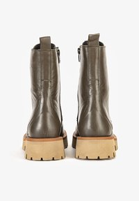 Inuovo Botines con cordones - khaki