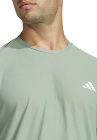 adidas Performance OWN THE RUN - Longsleeve - silgrn