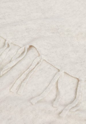 Jasnoszary szalik wykonany z miękkiego materiału, z teksturowaną powierzchnią i dekoracyjnymi frędzlami na jednym końcu.