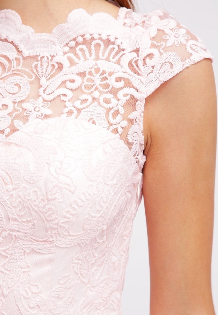 Chi Chi London Cocktail dress / Party dress - nude - (Pre-owned) -  Zalando.ie