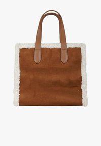 Bruine suède draagtas met een witte pluizige rand en twee bruine leren handvatten. De tas heeft een rechthoekige vorm met een zachte textuur.