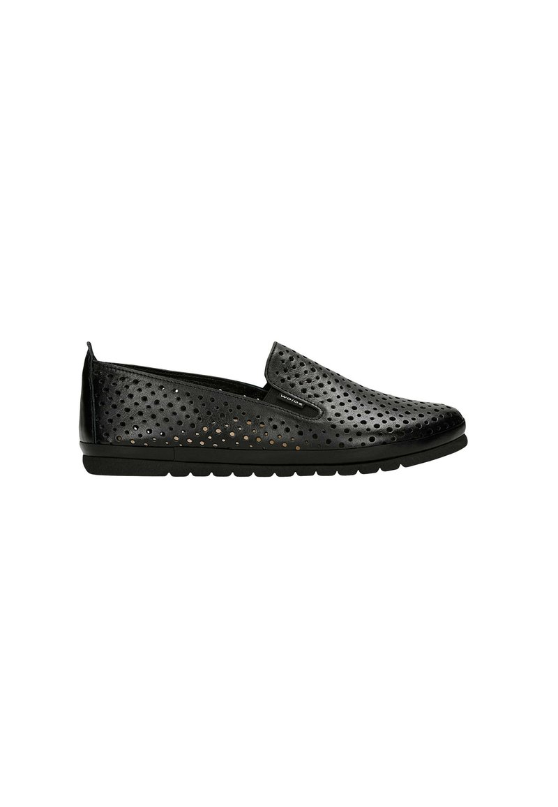 Scarpe slip-on nere in pelle forata, con suola piatta, punta arrotondata e superficie testurizzata con piccoli fori.