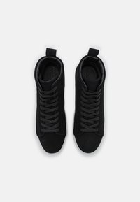 Calvin Klein TOP LACE UP  - Sapatilhas de cano alto - black
