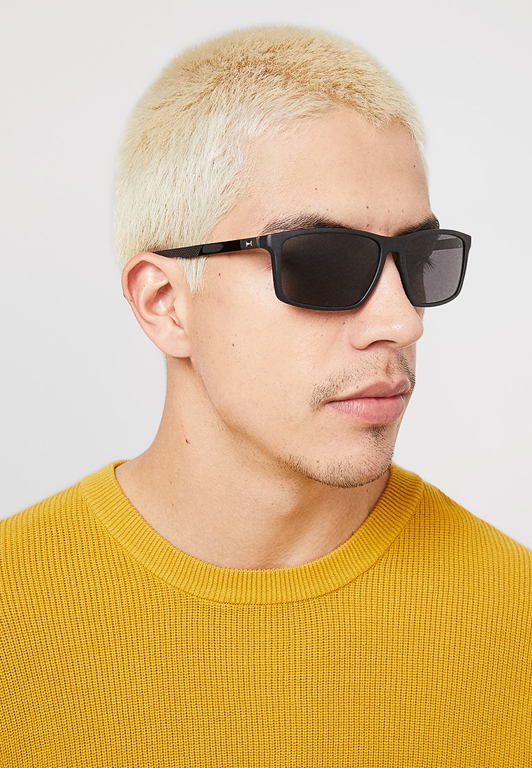 Tommy Hilfiger Zonnebril - black/Zwart - Zalando.nl
