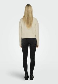 ONLY Strickpullover - whitecap gray