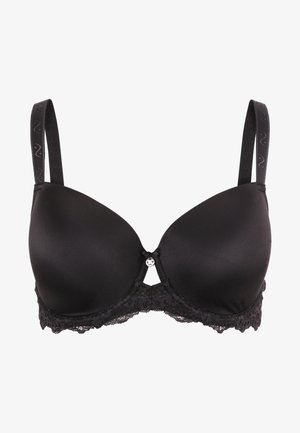 Czarny biustonosz z wkładkami, z gładkimi satynowymi miseczkami, koronkowym wykończeniem u dołu, małą ozdobą na środku oraz regulowanymi ramiączkami.