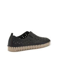 Frau Shoes PERFORATED - Scarpe senza lacci - black