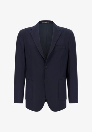 Granatowy blezer z kołnierzem z klapami, dwoma przednimi kieszeniami, jedną kieszenią na piersi oraz dwoma guzikami. Wykonany z gładkiego, dopasowanego materiału.