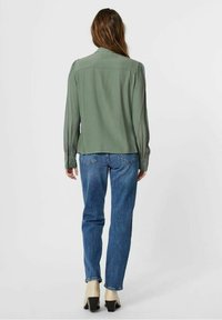 Vero Moda Button-down blouse - mottled green