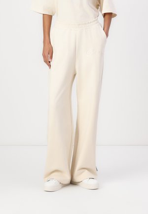 PANTS - Joggebukse - beige