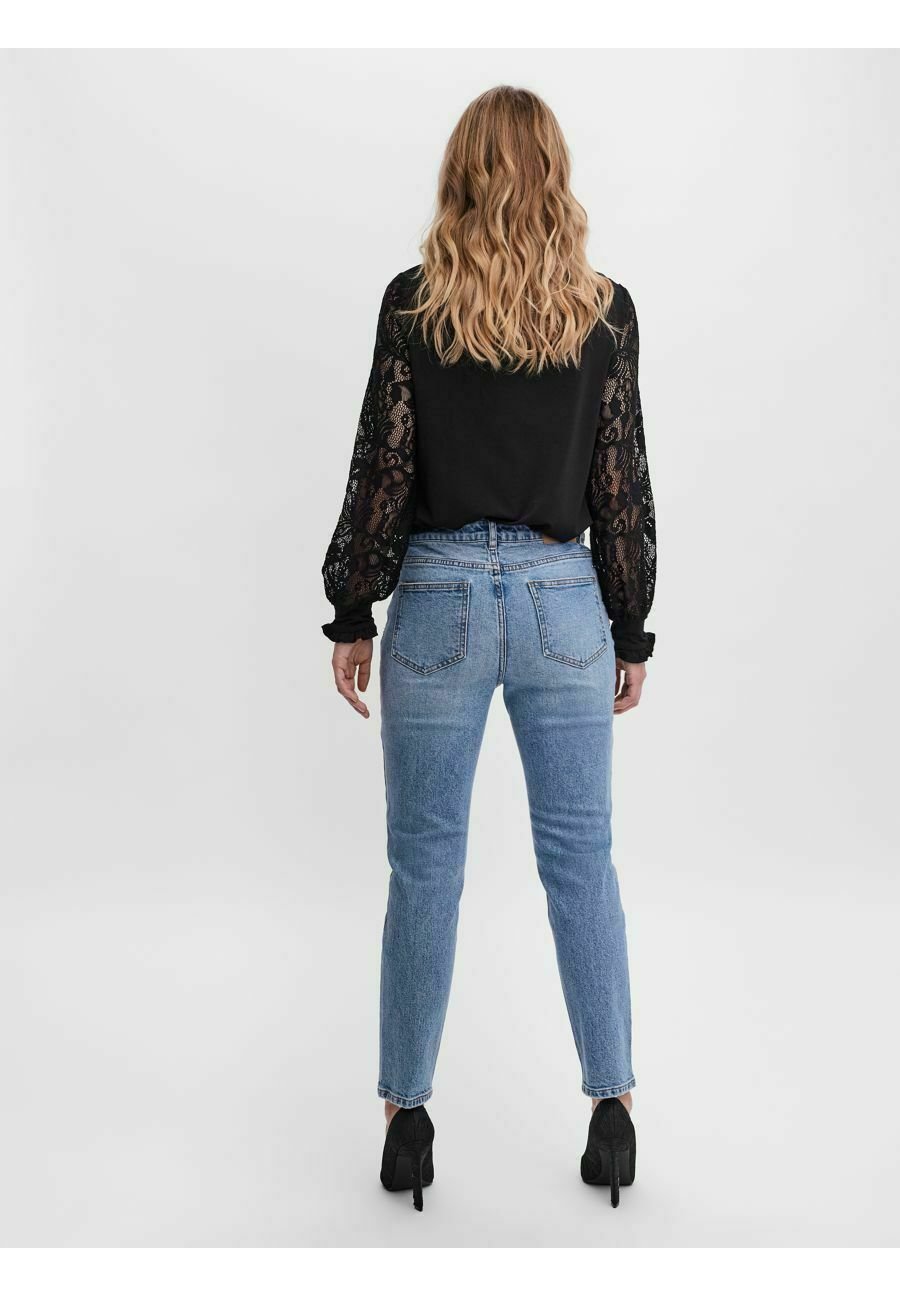 Vero Moda BRENDA - Straight leg jeans - light blue denim/light-blue denim -  Zalando.de