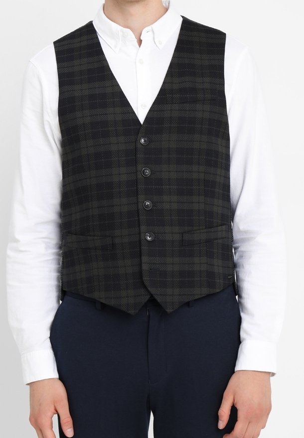 Kamizelka w kratę w ciemnozielonym i czarnym kolorze, z pięcioma guzikami, zapinana na jeden guzik, z klapami w kształcie notch oraz dwiema przednimi kieszeniami. Teksturowana tkanina.