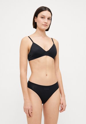 Black bikini set featuring a bralette-style top with thin straps and a V-neck, paired with low-rise bikini bottoms. Smooth texture.