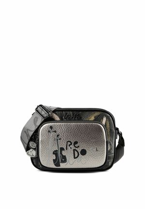Kleine rechteckige Umhängetasche mit verstellbarem Riemen, metallisch silberne Vordertasche mit schwarzer Violingrafik und dem Wort "Record."