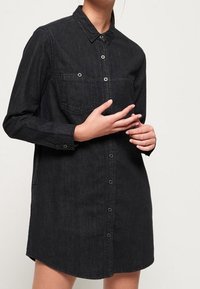 Superdry & Co Farkkumekko - black