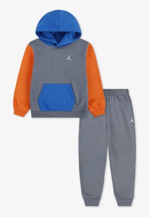 SET - Tepláky - cool grey
