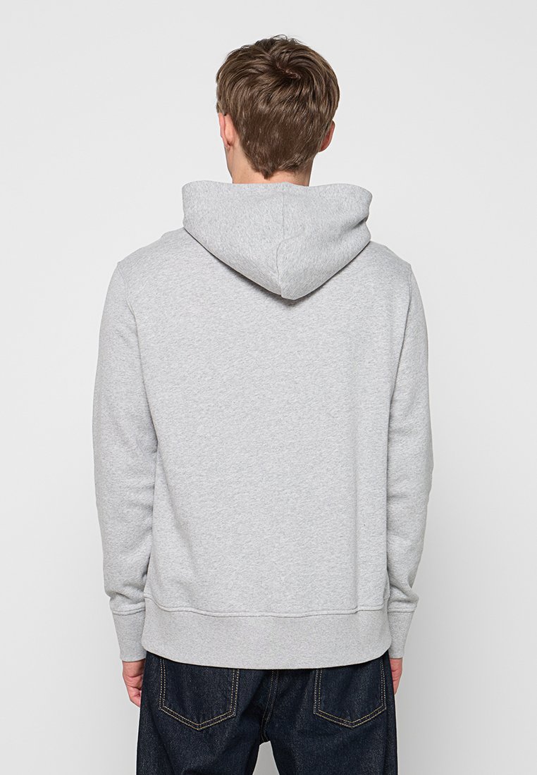 Kapuzenpullover