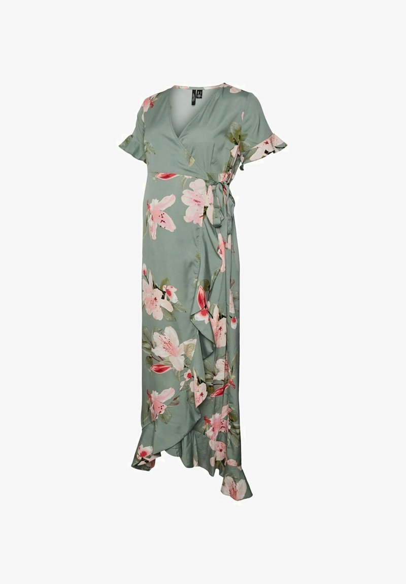 Robe portefeuille vert clair à motif floral rose, manches courtes à volants, encolure en V, taille à nouer sur le côté et ourlet volanté asymétrique.