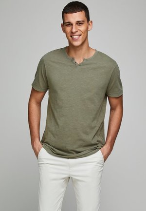 JJESPLIT NECK TEE - T-shirt basic - dusky green