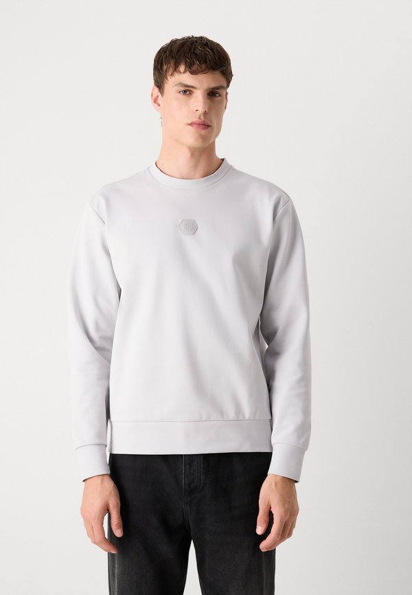 FUTURE - Sweatshirt4