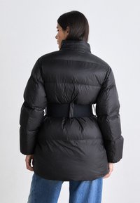 HUGO FALENTINA - Χειμωνιάτικο παλτό - black