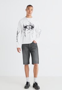 Weekday Μπλούζα με μακριά μανίκια - white