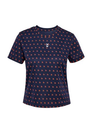 Marineblauw T-shirt met korte mouwen en een volledig rood patroon. Heeft een ronde hals en een klein wit logo op de borst. Gladde textuur.