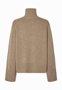 Maglione a collo alto in maglia beige con maniche lunghe e polsini, orlo e colletto a costine, mostrato da dietro.